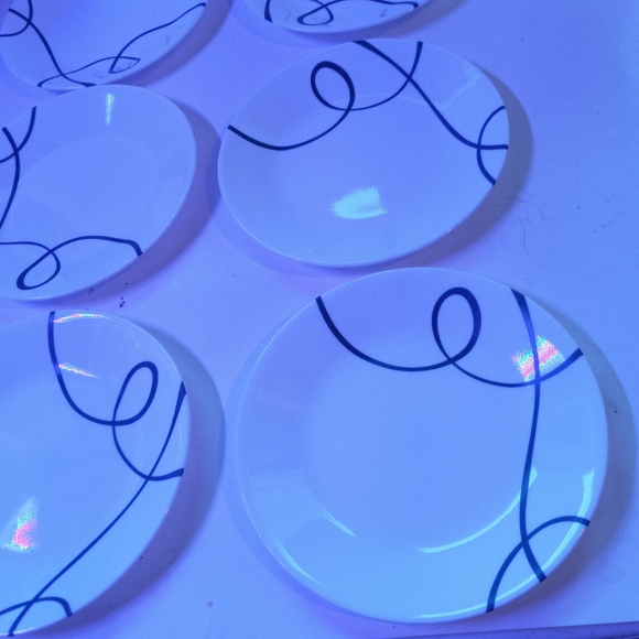 COPY - Corelle® Classic Lia salad Plate - Picture 3 of 8